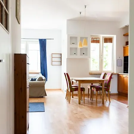 Apartment Ten